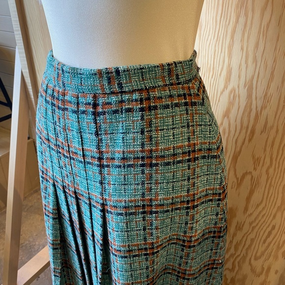 Vintage MAXI skirt Immaculate condition. - Picture 7 of 12